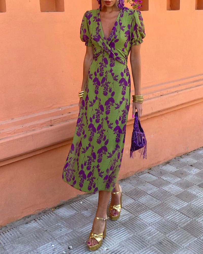 Floral Print Dress with V-neck