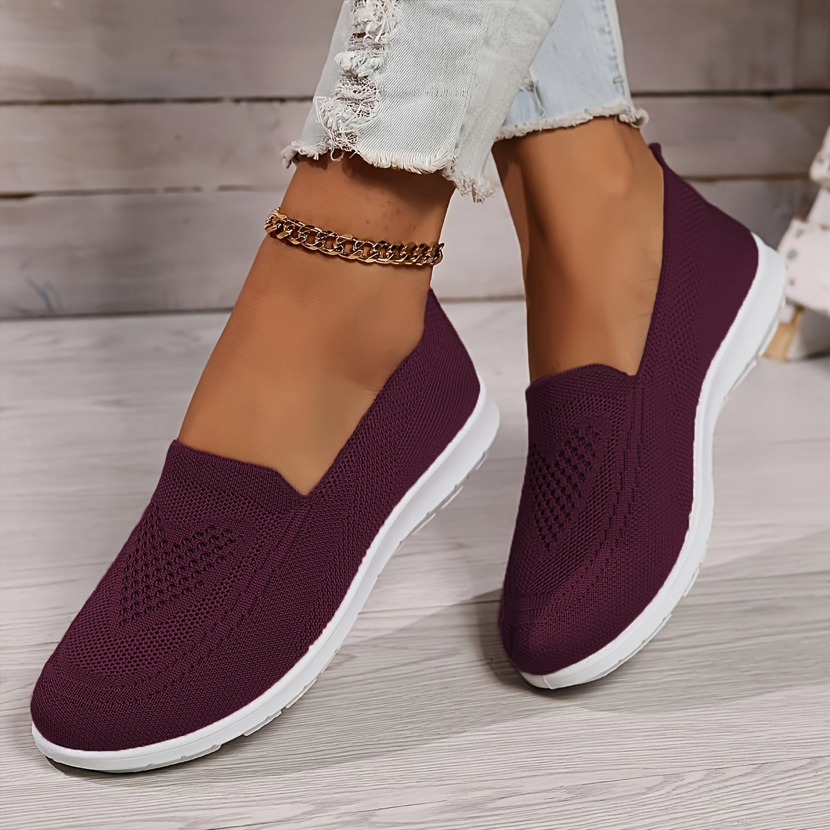 Breathable Knit Slip-On Walking Shoes Women's Trainers