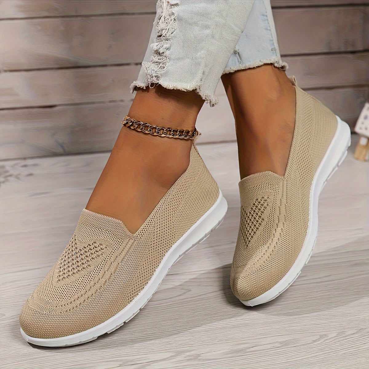 Breathable Knit Slip-On Walking Shoes Women's Trainers