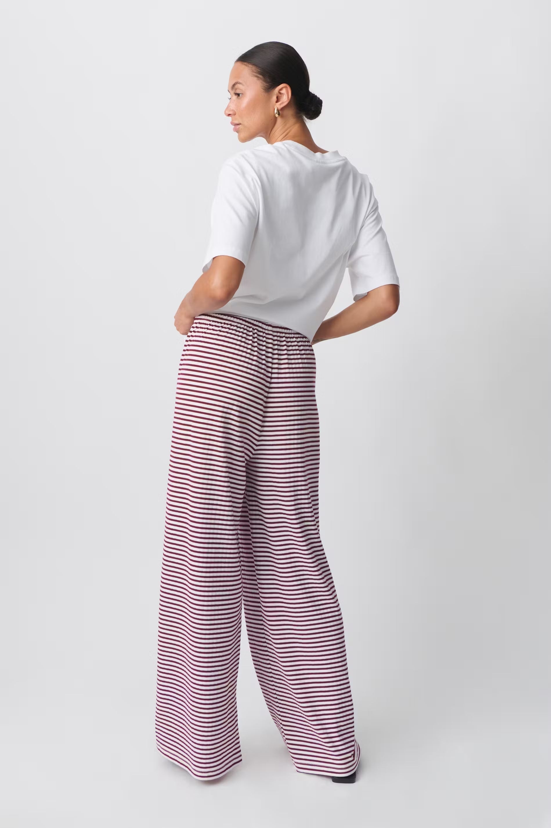 Women's Striped Lounge Trousers - Wide-Leg Pants