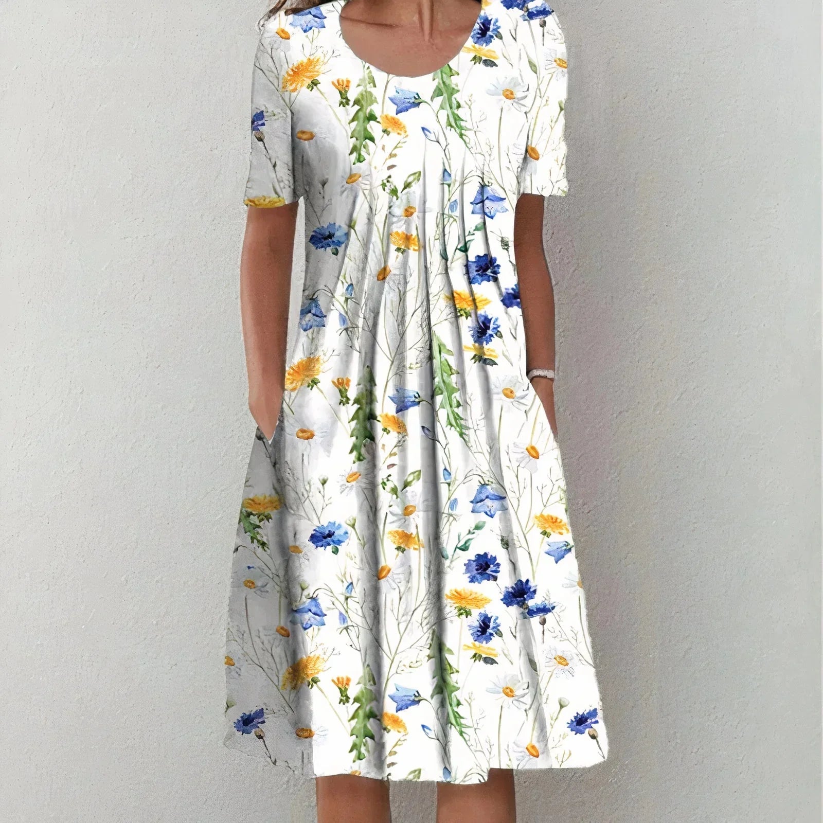 Women’s Summer Cotton Dress with Breathable Fabric and Timeless Fit