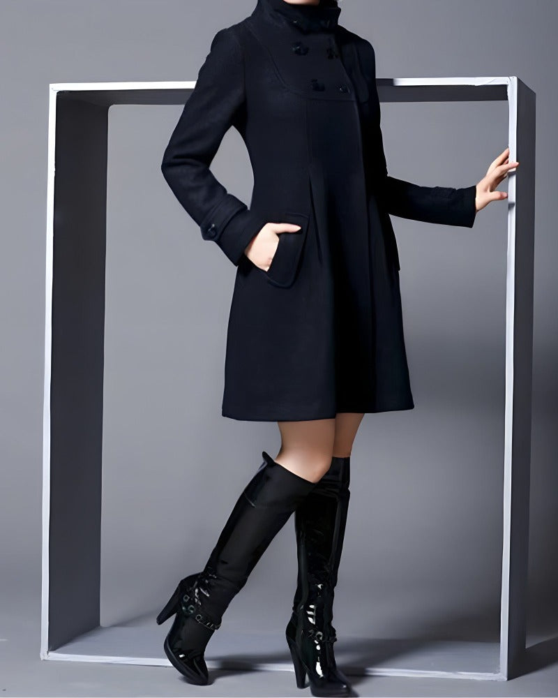 Elegant Tailored Lightweight Everyday Jacket