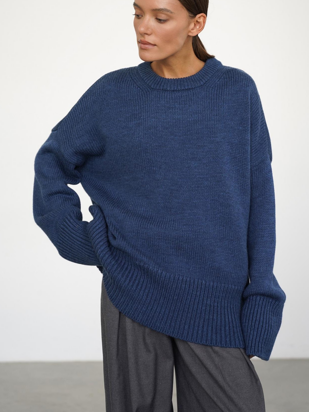 Basic Crew Neck Women’s Sweater