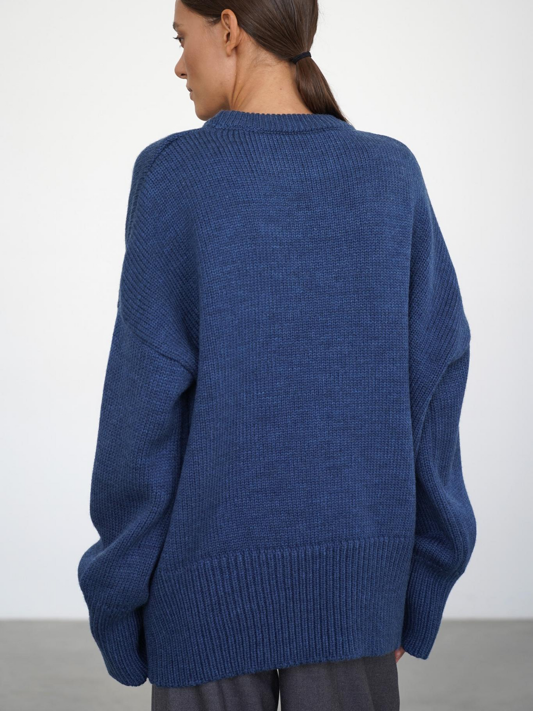 Basic Crew Neck Women’s Sweater