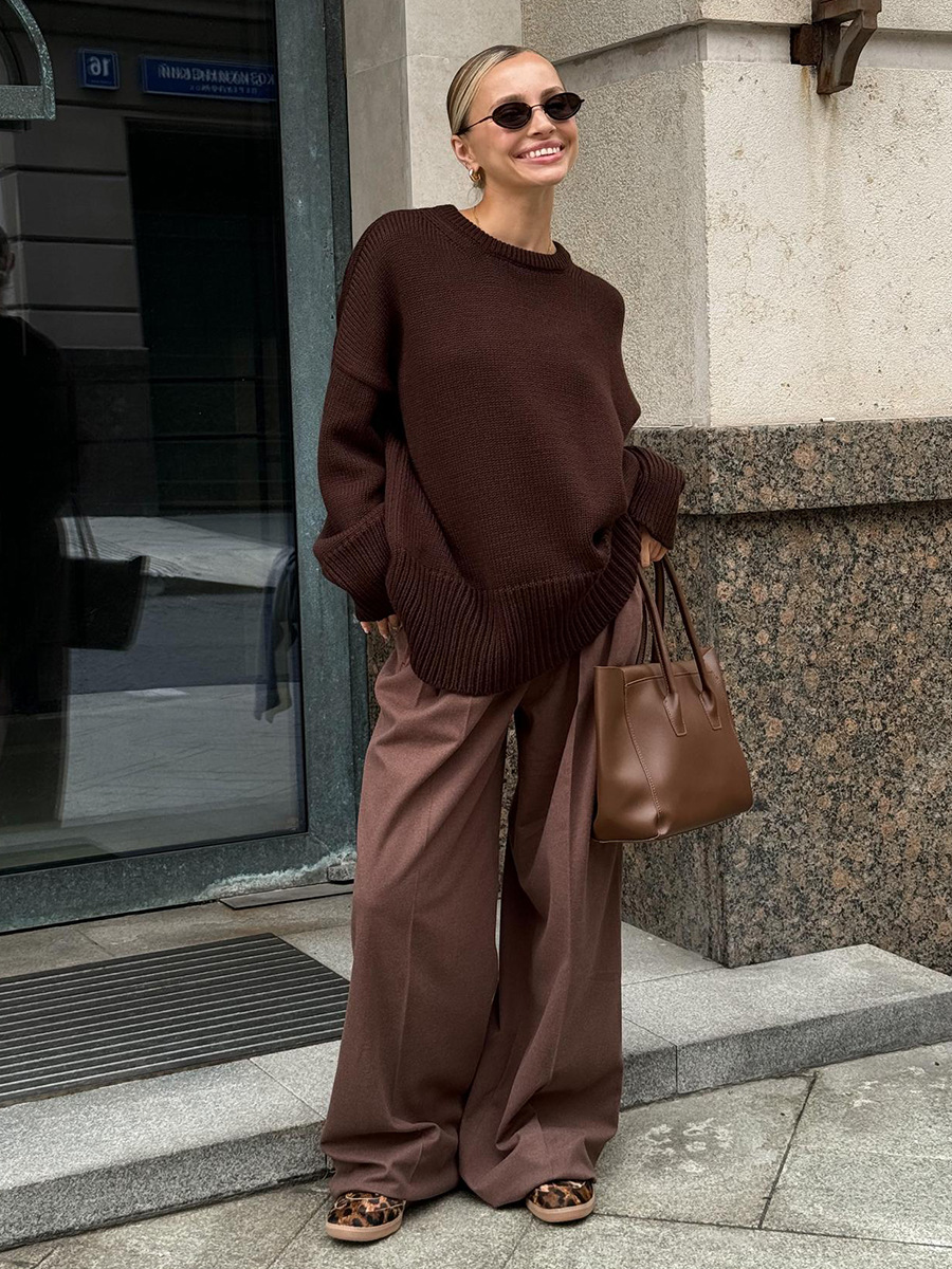 Basic Crew Neck Women’s Sweater