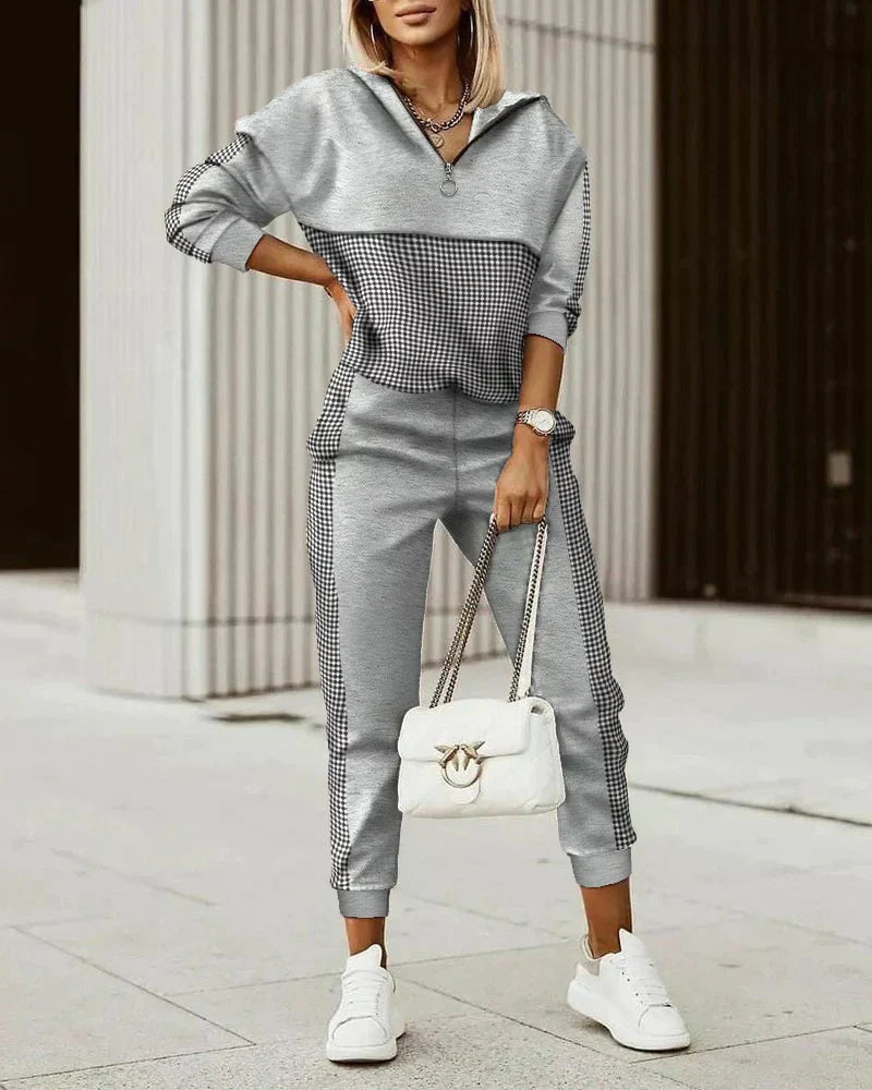 Tracksuit Set for Women - Leg Pants & Sweatshirt