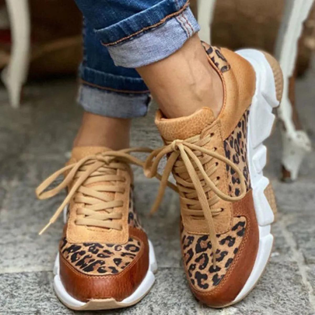 Women Running Lace Up Street Sneakers