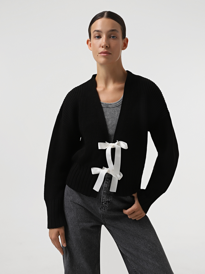 Casual Women’s Bow Sweater