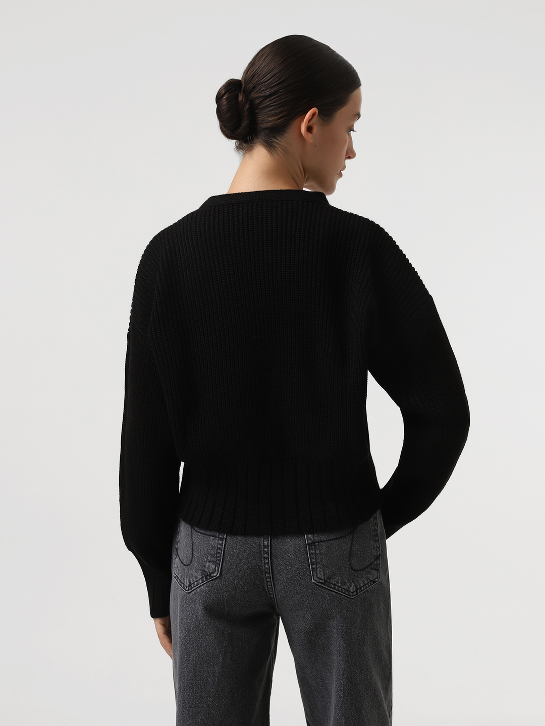 Casual Women’s Bow Sweater