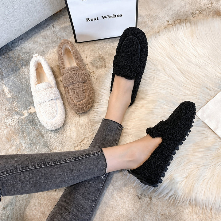 Cozy Fleece-Lined Women’s Loafers