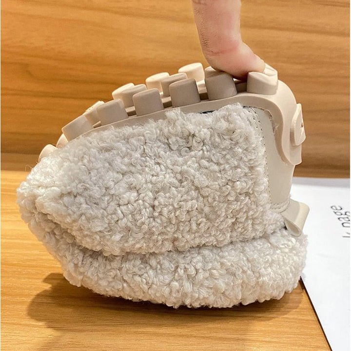 Cozy Fleece-Lined Women’s Loafers