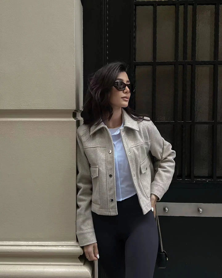 Elegant Lapel Women’s Blazer