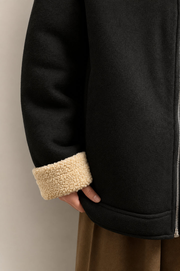 Embroidered Lapel Men’s Zip Jacket