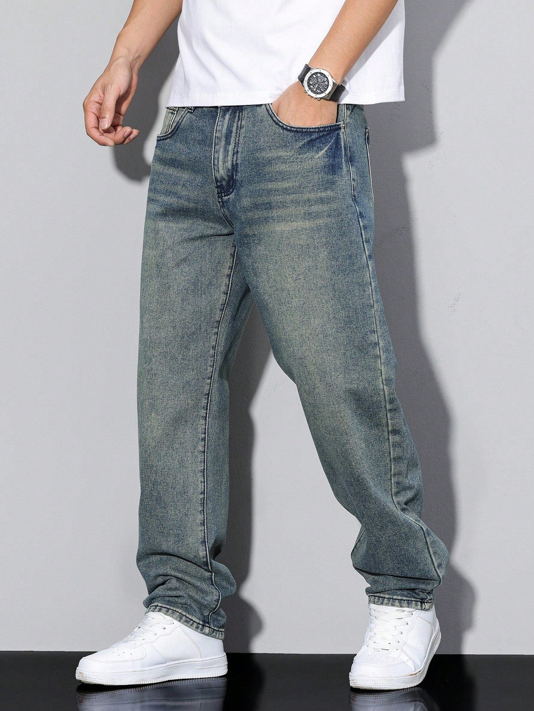 Men’s Soft Denim Relaxed Jeans