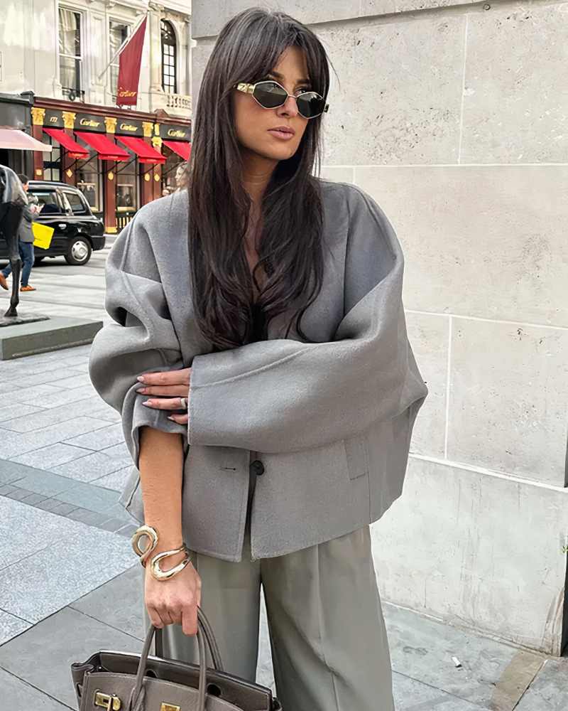 Elegant Warm V-Neck Winter Jacket