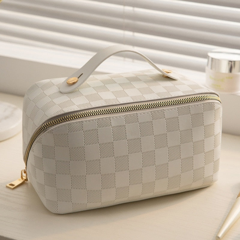 Large Checkered Travel Makeup Bag Organizer
