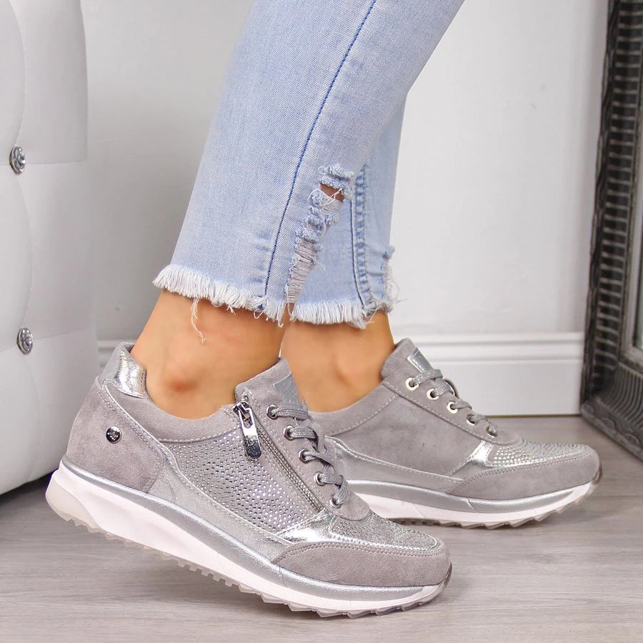 Woman's Suede Shoes - Low-Top with Grip Sole