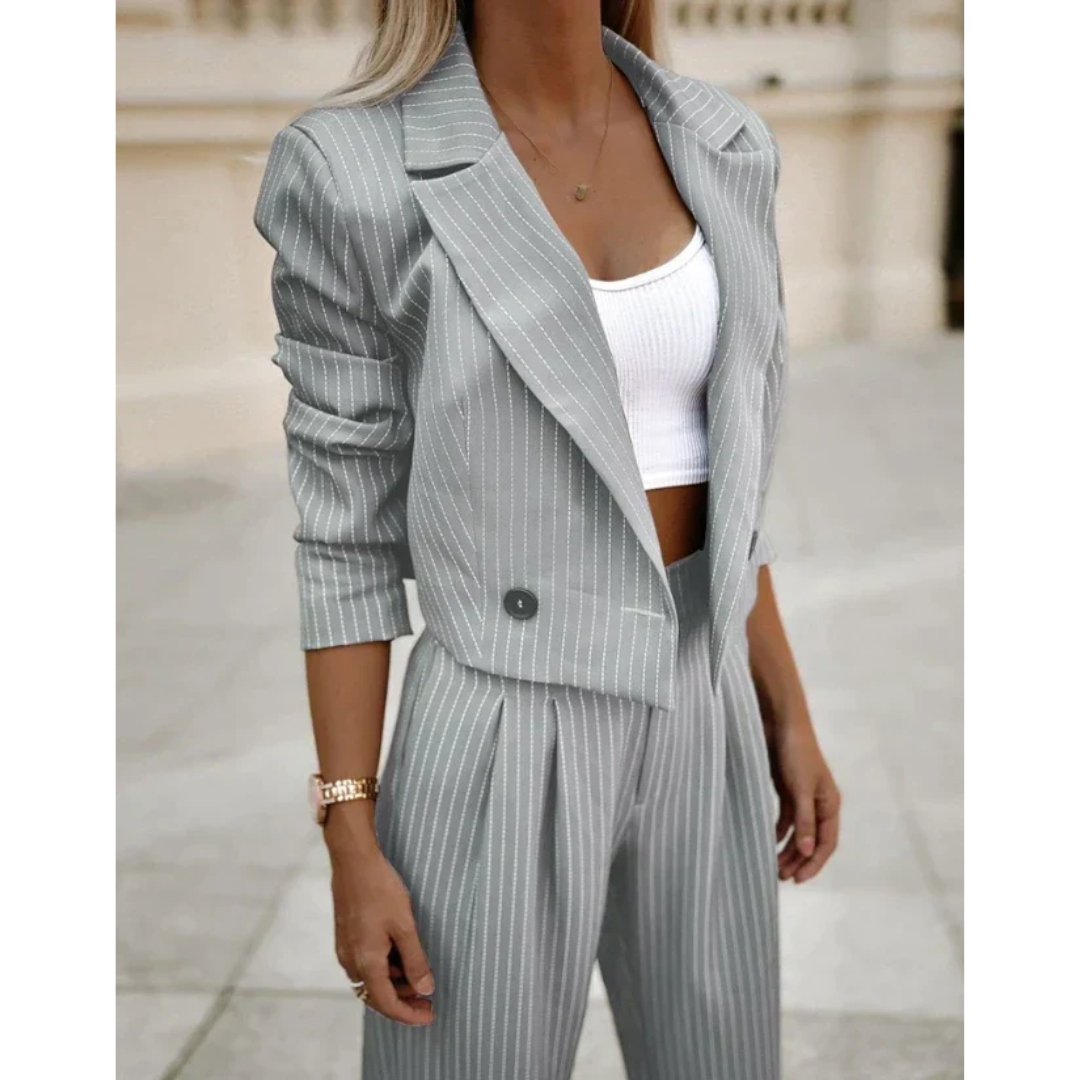 Women's 2-Piece Suit - Blazer and Trousers