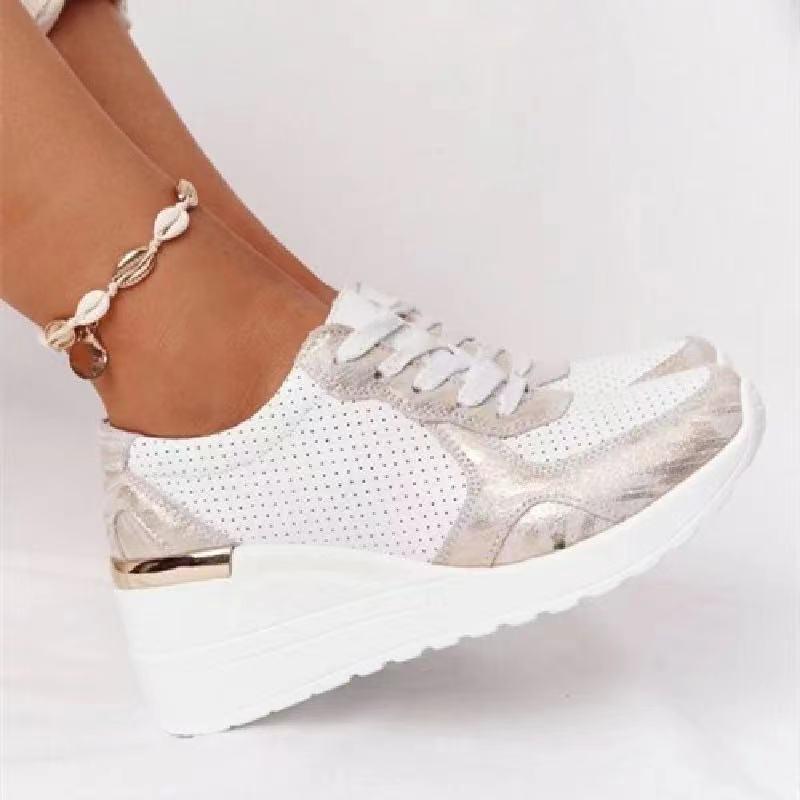 Woman's Cushioned Comfortable Sneakers