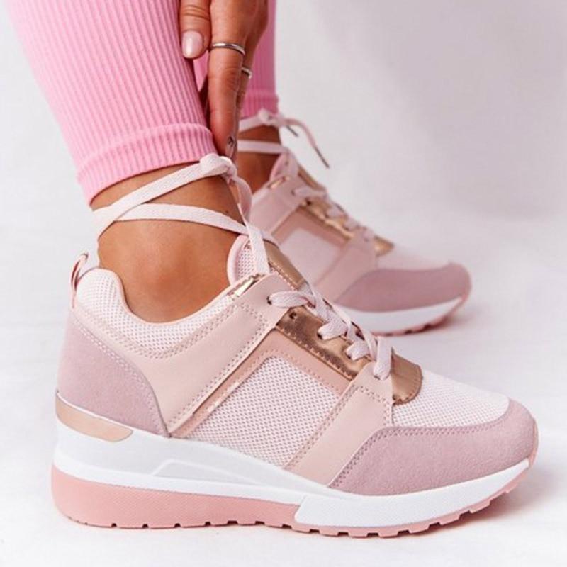 Woman's Cushioned Comfortable Sneakers