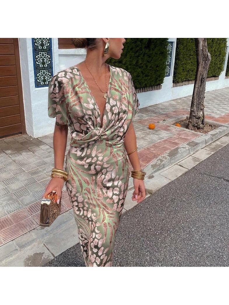 Women’s Sophisticated Maxi Dress with Elegant Flowy Fit