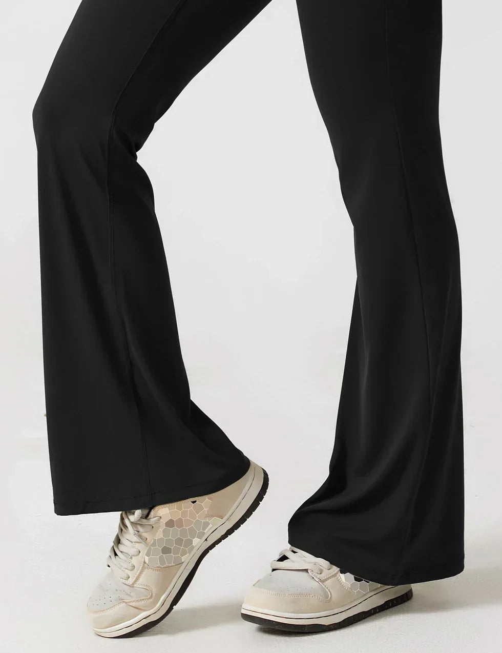 Women’s Flare-Leg Jumpsuit – V-Back Sleeveless