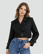 Korte, getailleerde double-breasted trenchcoat