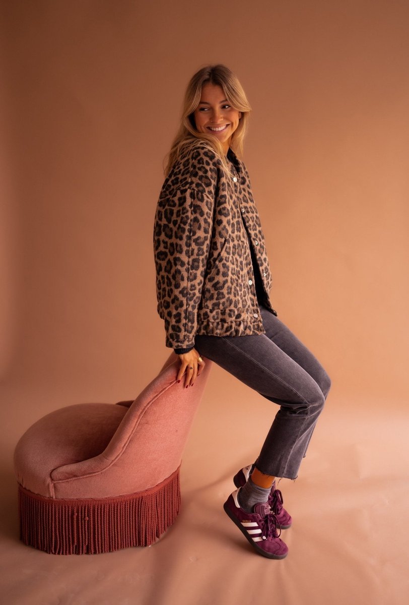 Gewatteerde oversized jas met luipaardprint