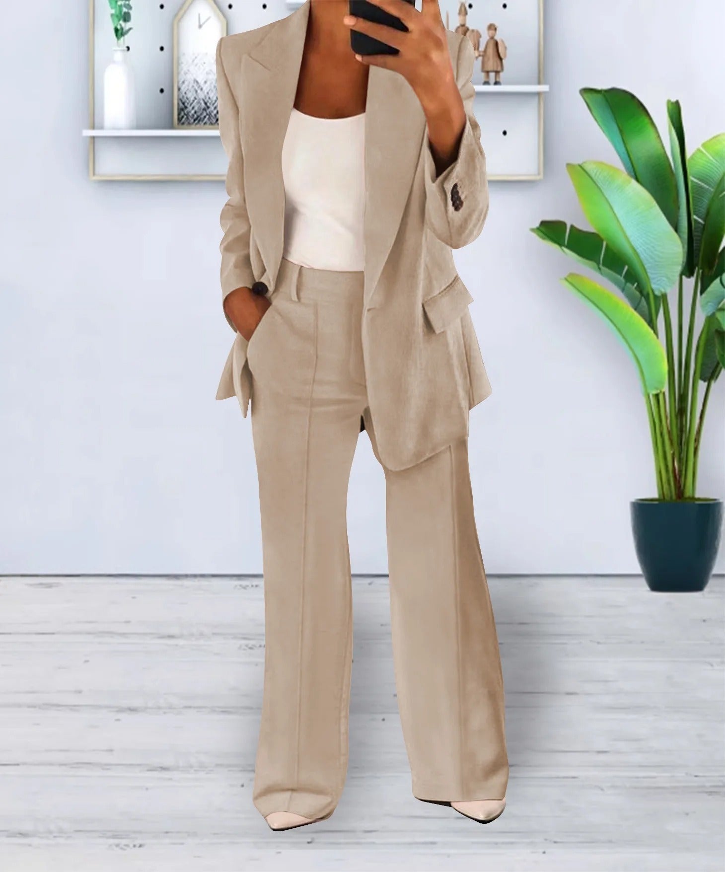 Women's co-ord set with blazer and trousers