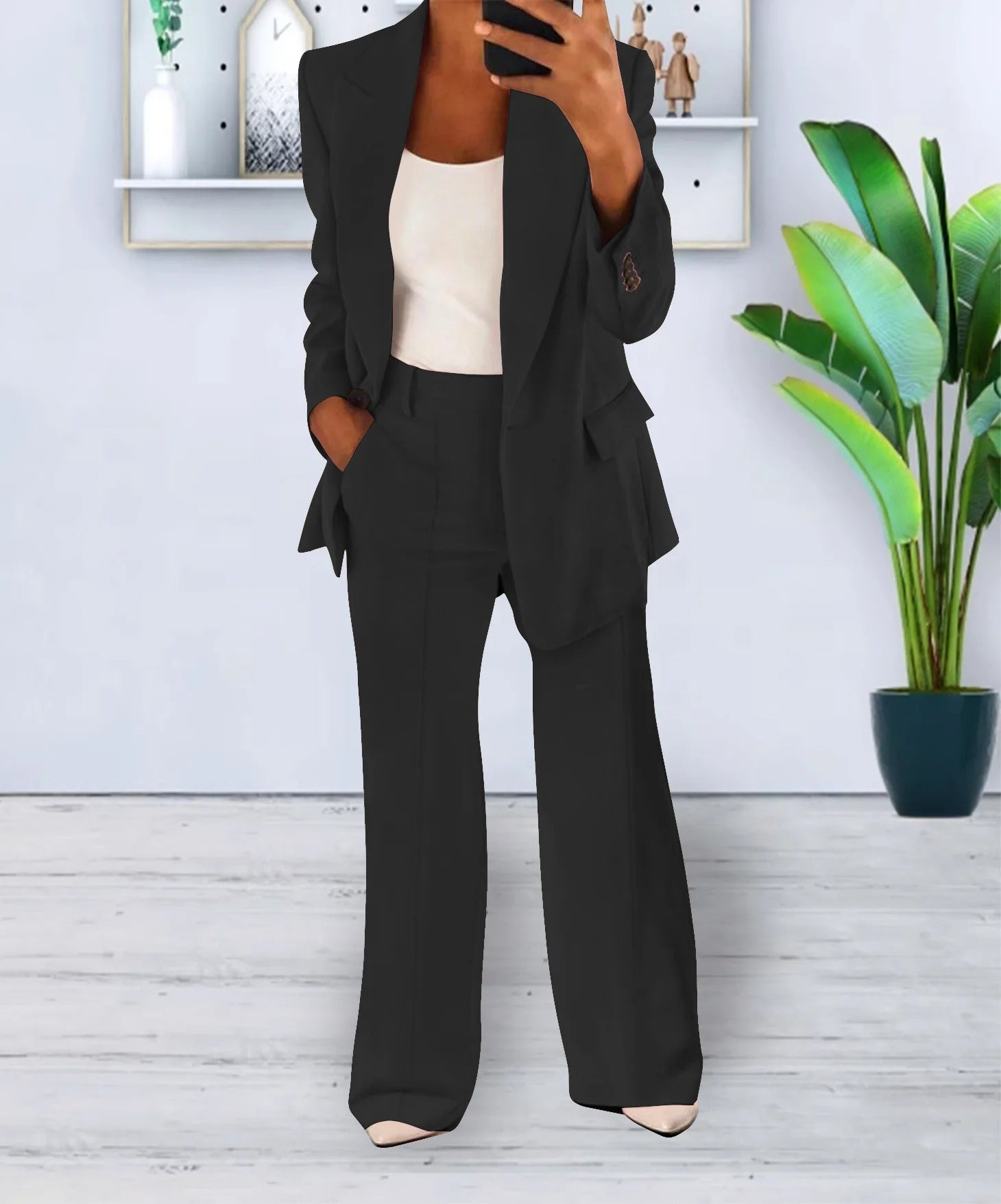 Women's co-ord set with blazer and trousers