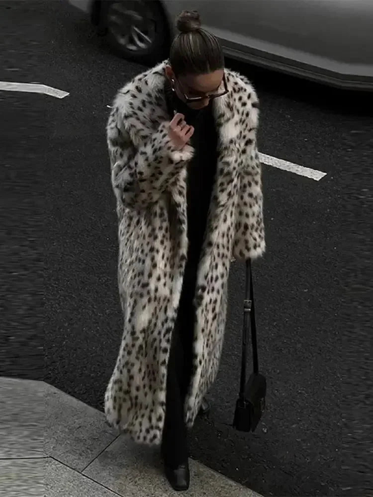 Elegant Long Leopard Print Coat