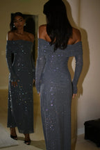 Long Shimmering Dress with Long Sleeves and Off-Shoulder Design