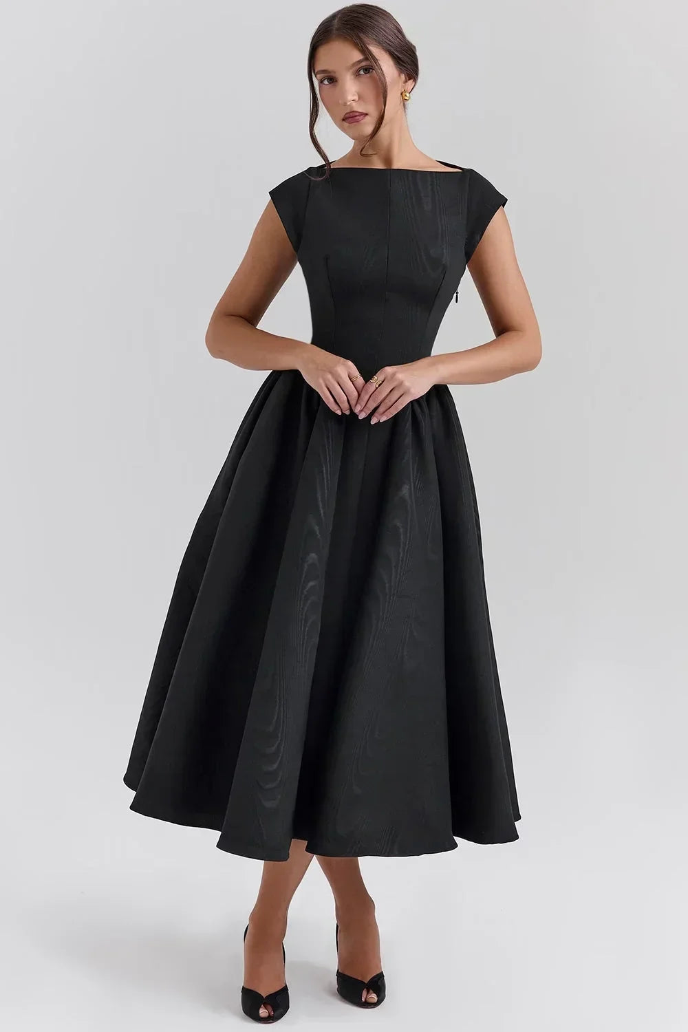 Long White Dress for Women with Open Back and Bow