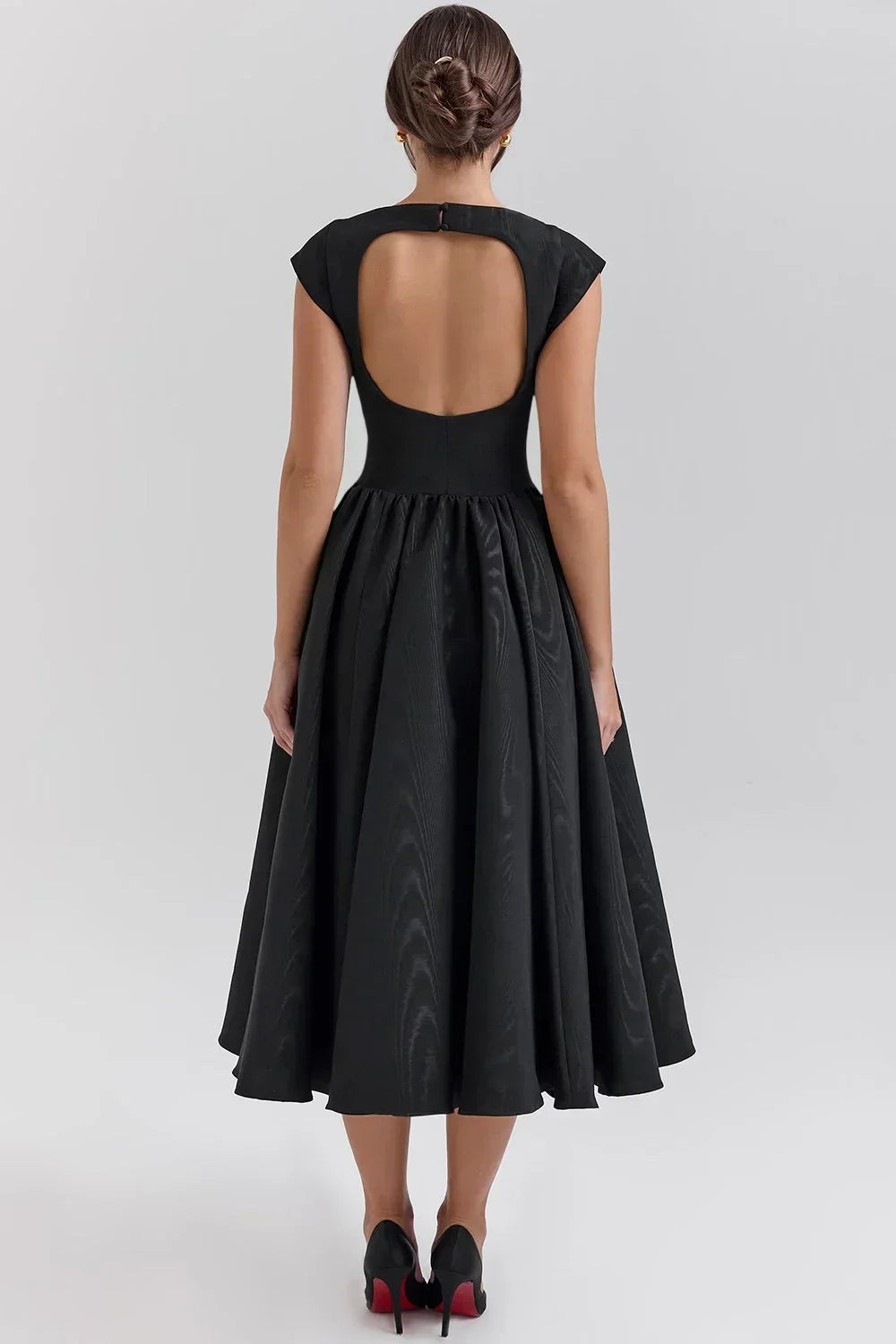 Long White Dress for Women with Open Back and Bow