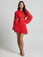 Elegant short lace dress for women with long sleeves for evening wear