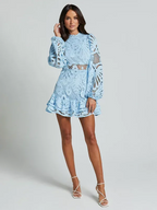 Elegant short lace dress for women with long sleeves for evening wear