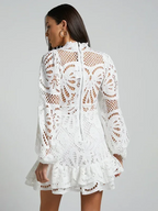 Elegant short lace dress for women with long sleeves for evening wear