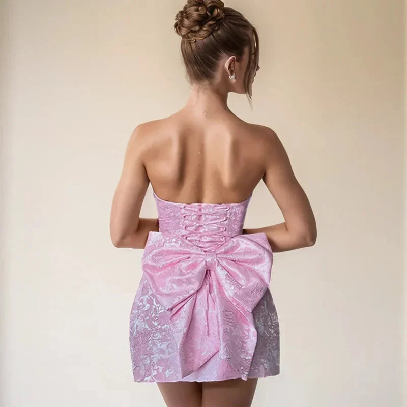 Short Jacquard Dress for Women with Strapless Design and Open Back