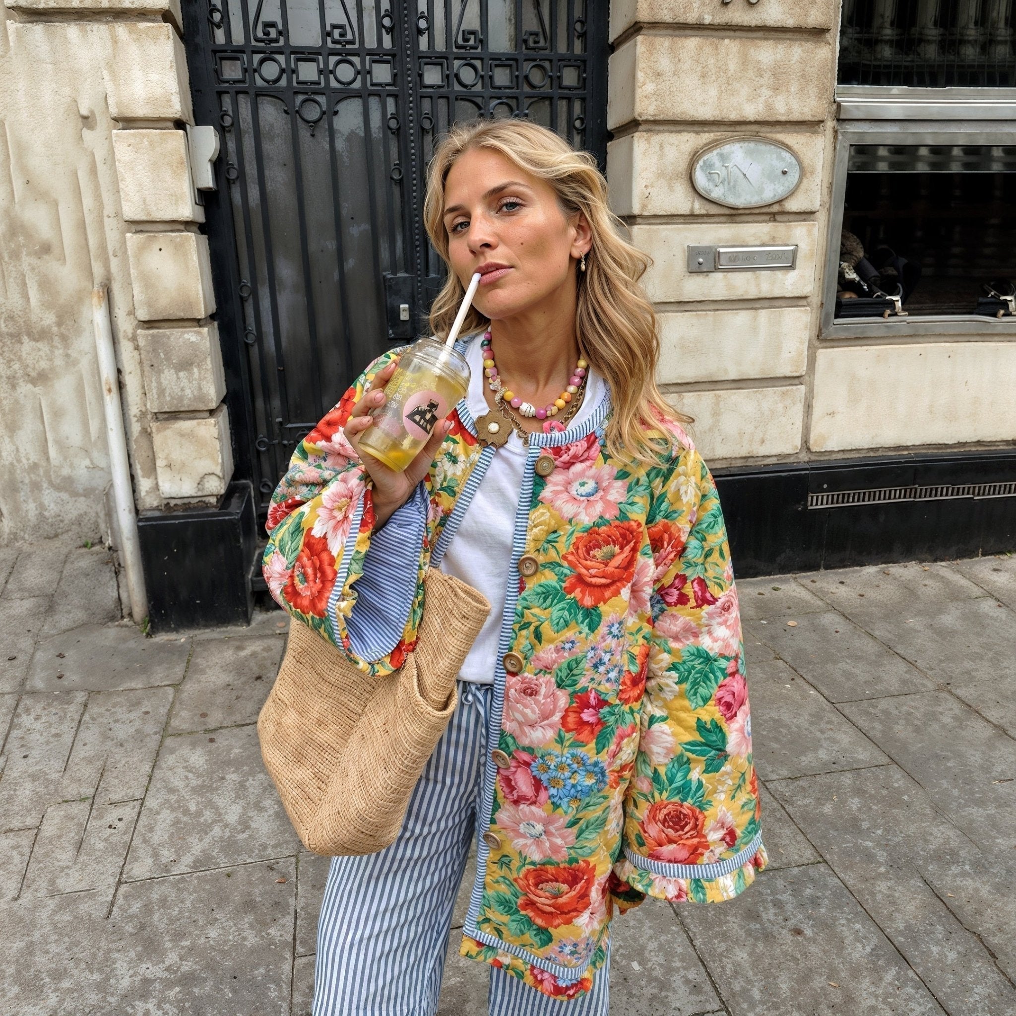 Single Breasted Round Button Blazer