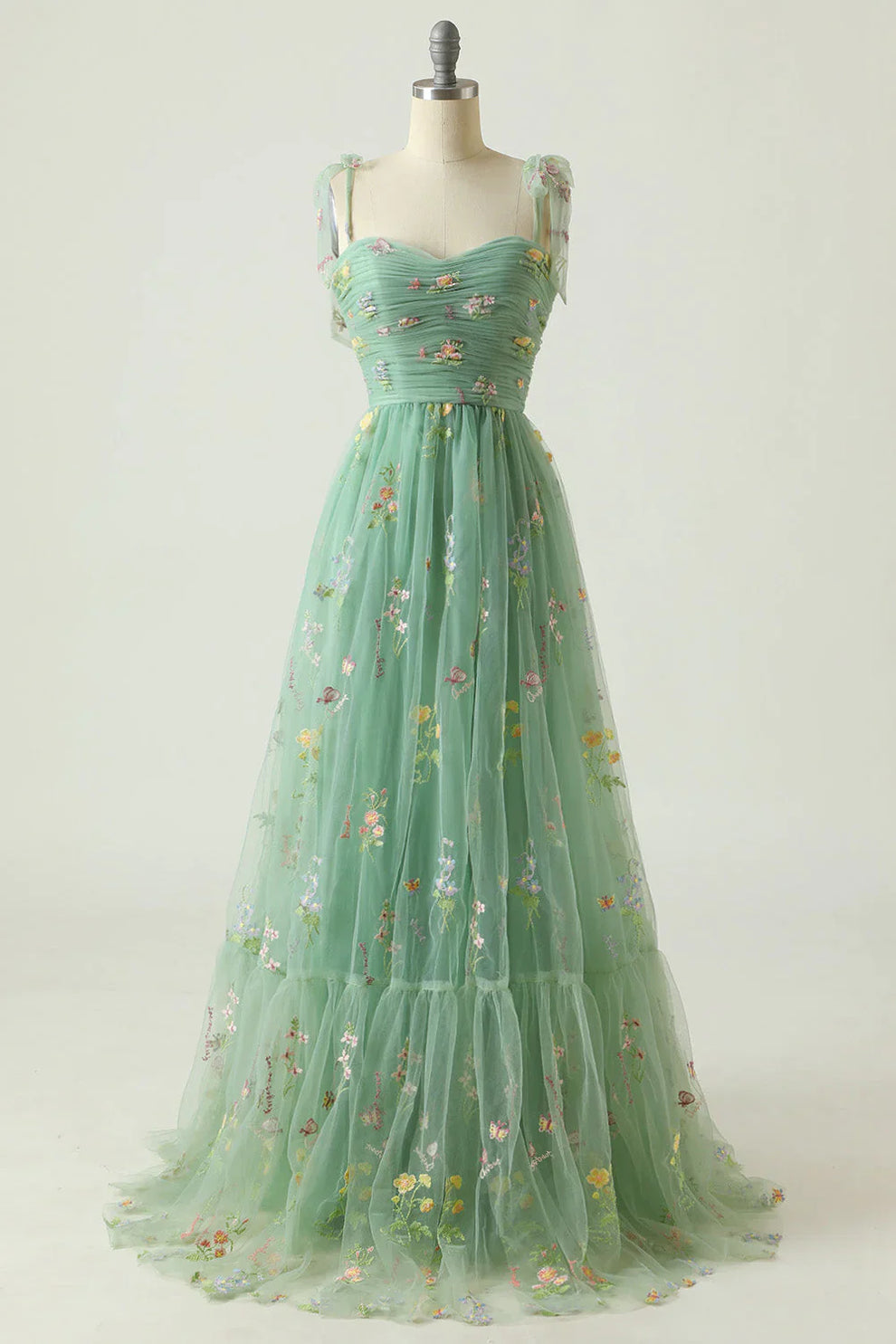 Women's Floral Embroidered Tulle Ball Gown