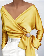 Top Women's Wrap With Knot And Elegant Brooch