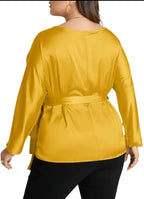 Top Women's Wrap With Knot And Elegant Brooch