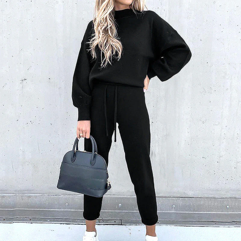 Woman's Soft & Stylish Loungewear Set